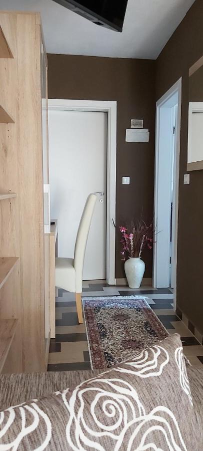 Apartment Iva Njivice Dış mekan fotoğraf