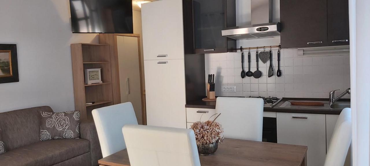 Apartment Iva Njivice Dış mekan fotoğraf