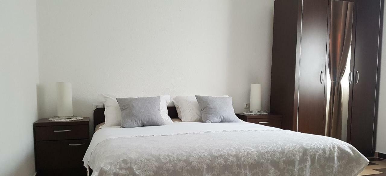 Apartment Iva Njivice Dış mekan fotoğraf